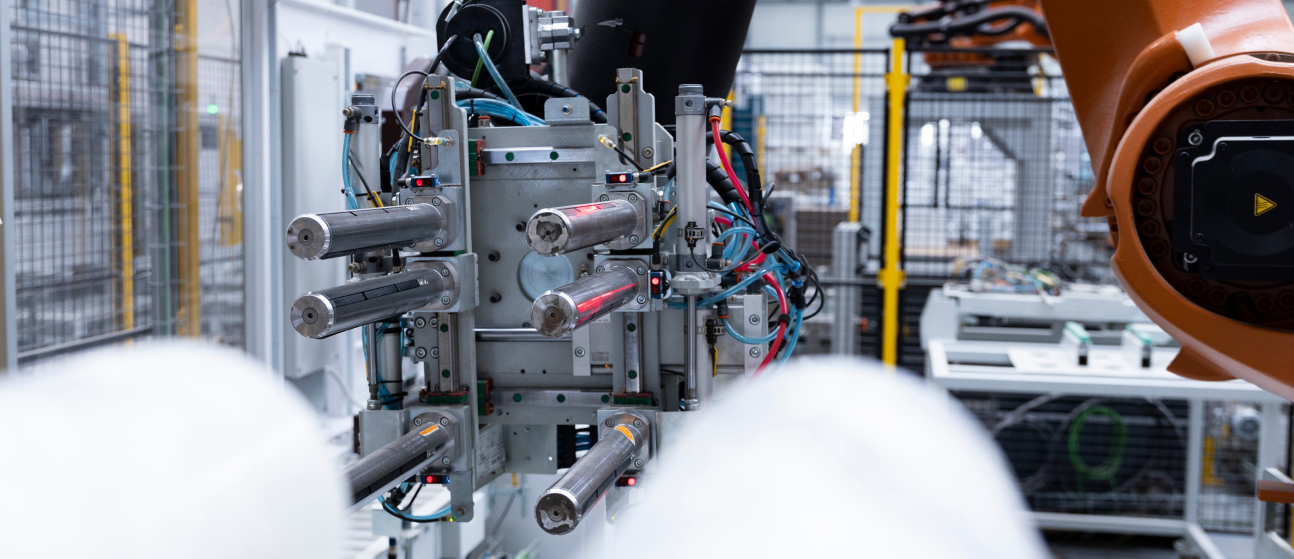 Robotic packing line